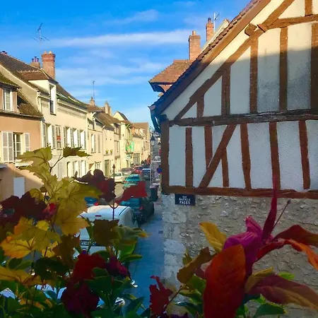 Апартаменты L'elegance Au Coeur Du Medieval